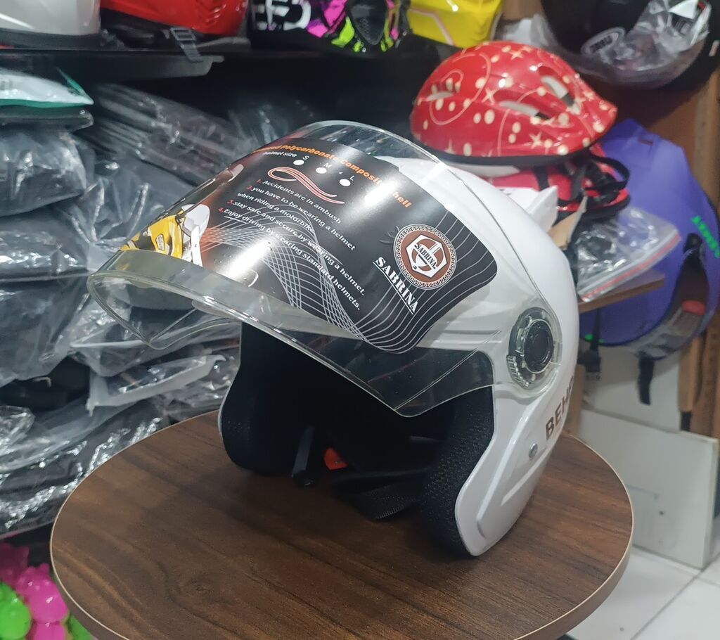 Açıq vizorlu motosiklet dəbilqəsi 1-ci şəkildəki ağ rəng kaska 30-azn — Motosiklet geyimi, Bakı (2)