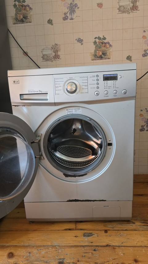 Paltaryuyan maşın LG, 5 kq, İşlənmiş, Avtomat, Qurutmasız — 200 ₼ · Bakı, Nərimanov · Çamaşır maşınları Paltaryuyan maşın LG, 5 kq, İşlənmiş, Avtomat, Qurutmasız — Bakı