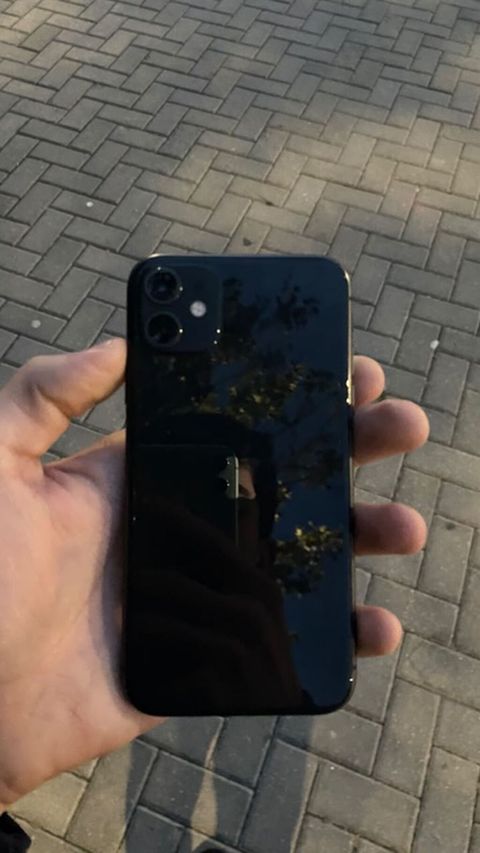 IPhone 11, Qara, Face ID — Masazır