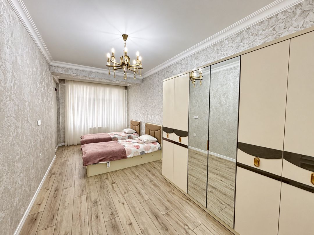 İcarəyə verilir 3 otaqlı yeni tikili 141 m² — Mənzil, Bakı (6)
