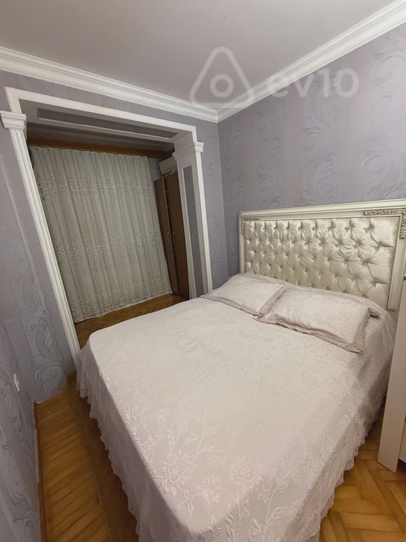 For sale: 3-room apartment (old building), 65 m² — Mənzil, Bakı (10)