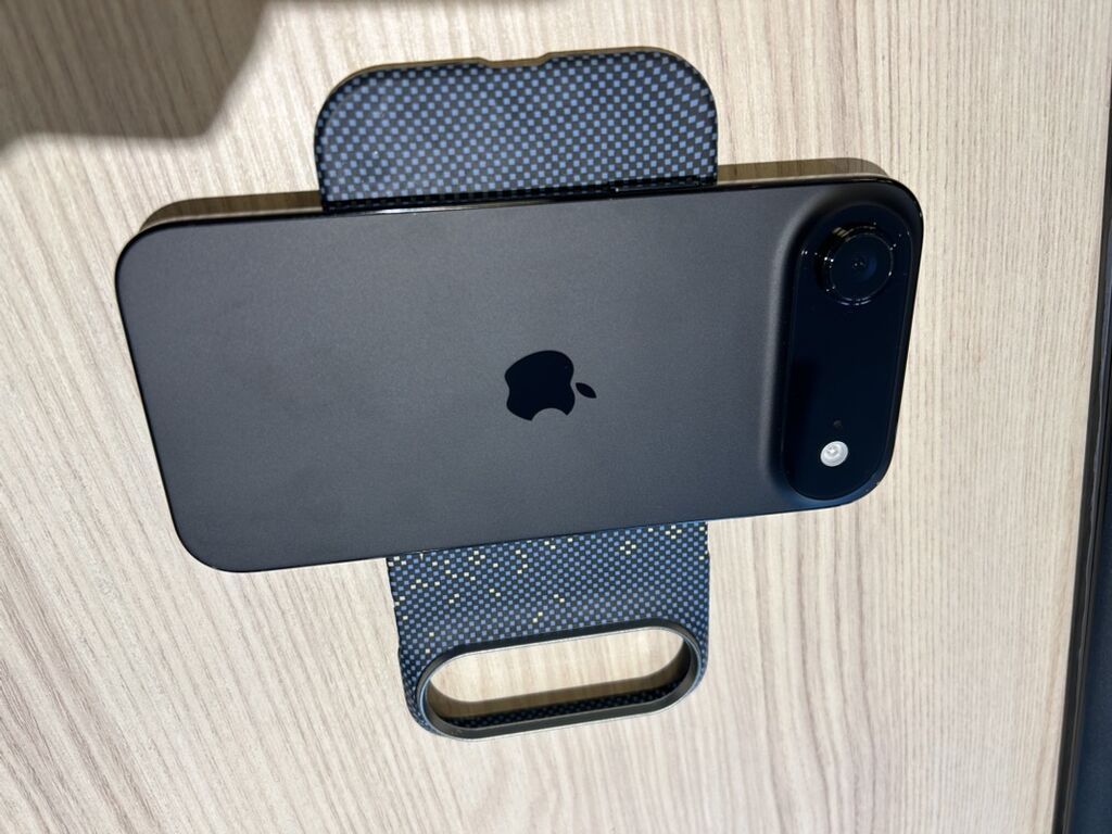 IPhone Air, 256 GB, Space Gray, Zəmanət, Simsiz şarj, Face ID — Apple iPhone, Bakı (8)
