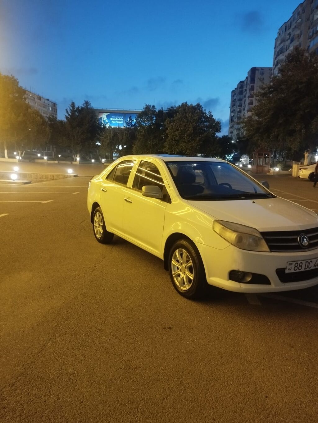 Geely MK: 1.5 l 2013 il 200000 km Sedan 88-DC-489 — Avtomobillər, Bakı (8)