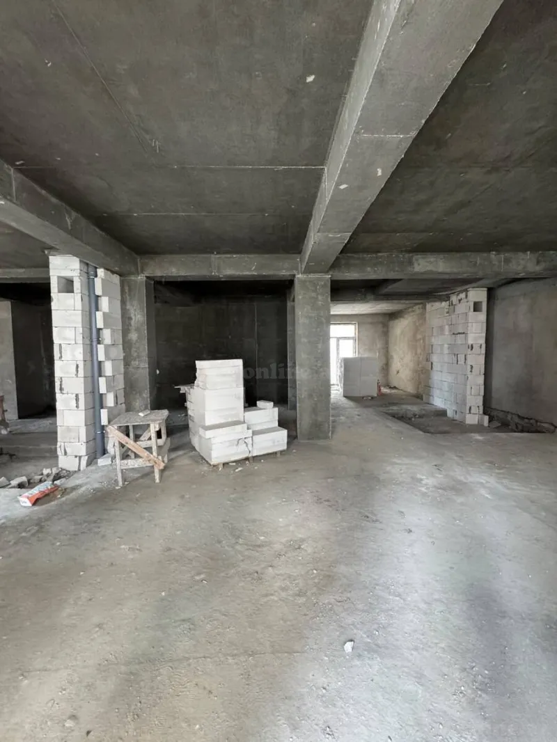 Satılır 4 otaqlı Mənzil Yeni tikili 204 m² Bakı, Xətai r., Ağ şəhər — Mənzil, Bakı (5)