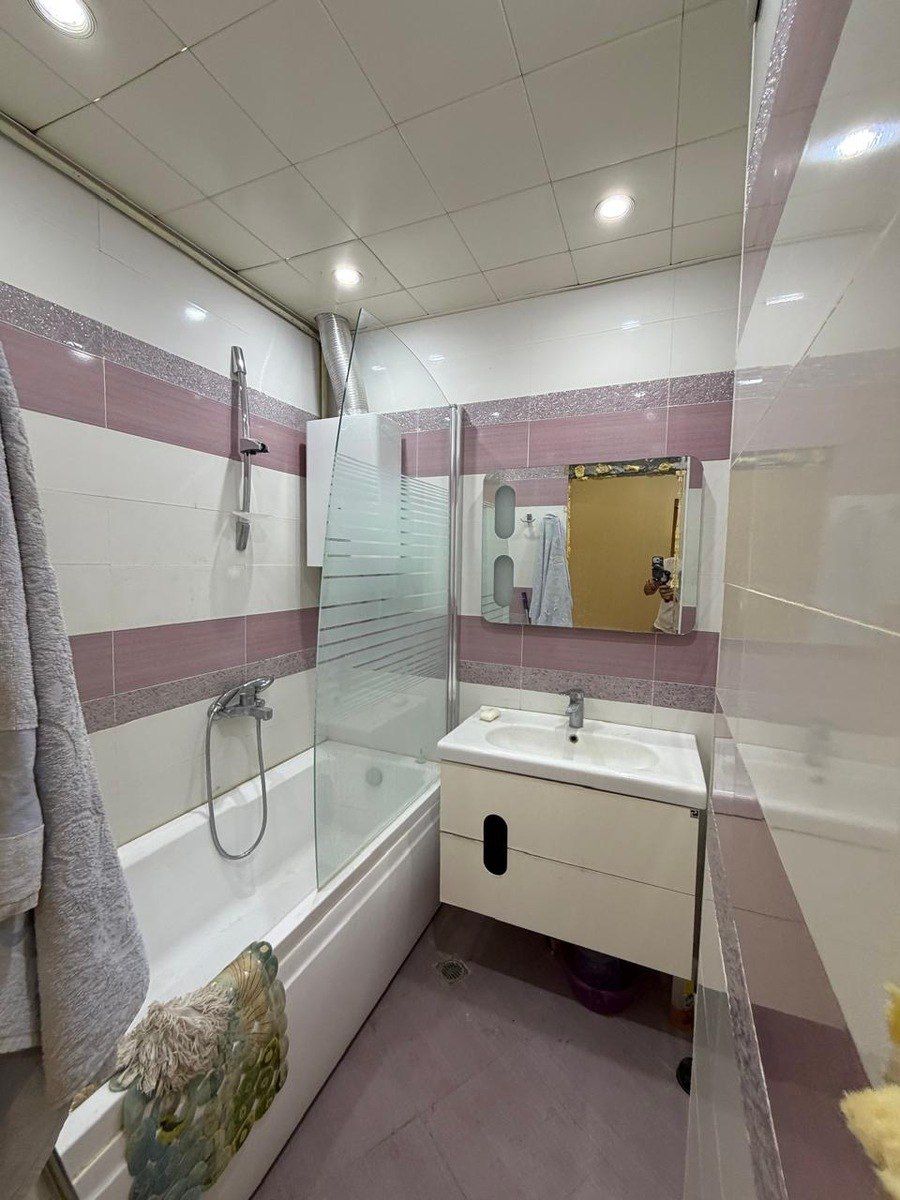 Satılır 3 otaqlı köhnə tikili 73 m² — Mənzil, Bakı (4)