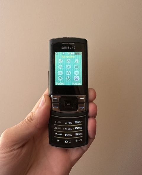 Samsung GT-C3050, 2 GB Memory Capacity, rəng - Qara, Düyməli — Bakı