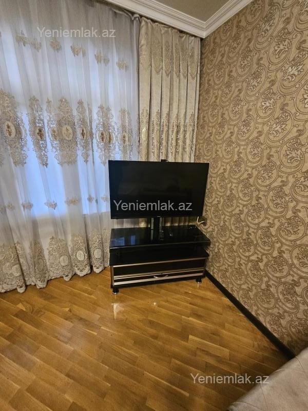 Kirayə 3 otaqlı Bina evi menzil (Köhnə tikili), 72 m², 10-cu mikrorayon — Mənzil, Sumqayıt (4)