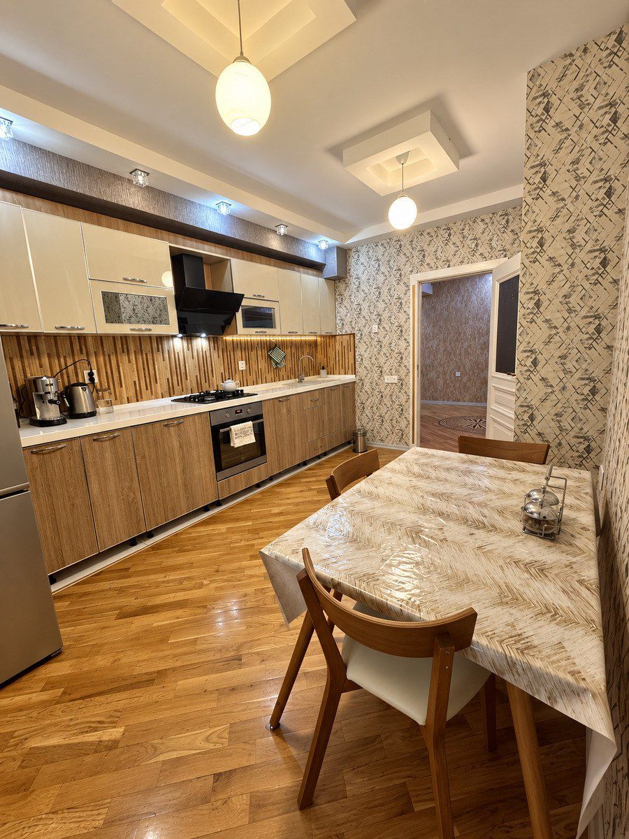 Satılır 3 otaqlı yeni tikili 150 m² — Mənzil, Bakı (4)