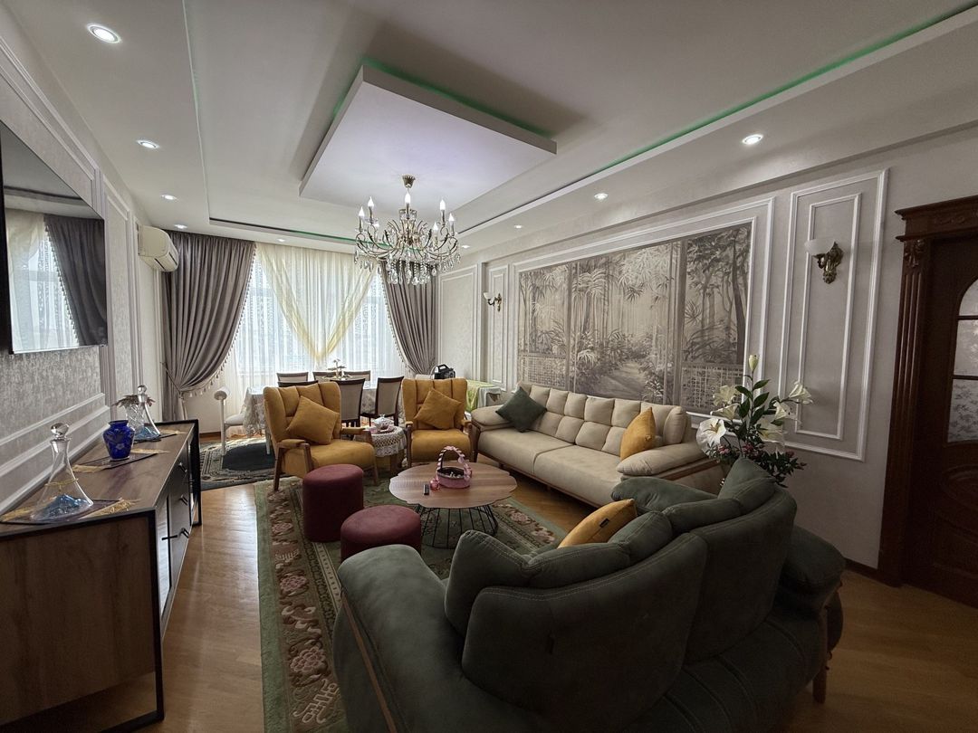 Satılır 4 otaqlı yeni tikili 140 m² — Mənzil, Bakı