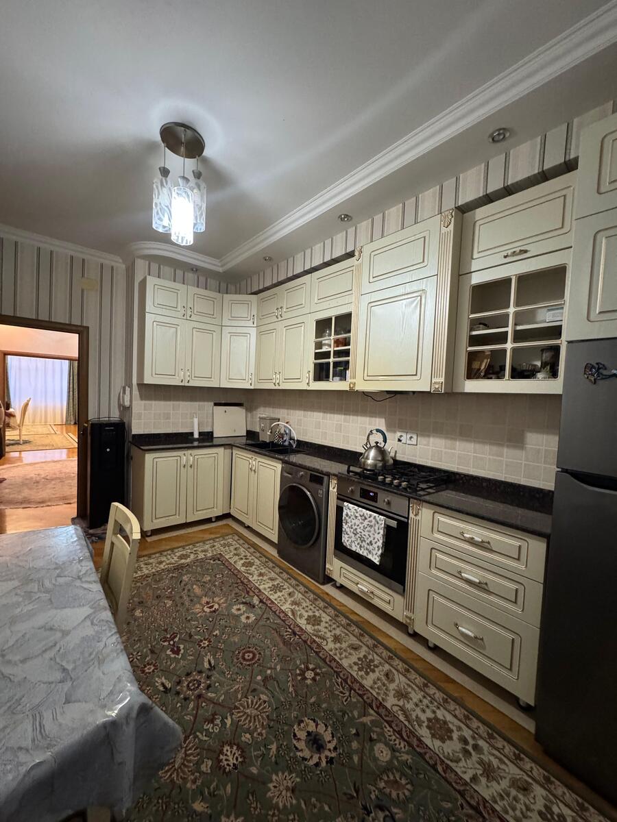 Satılır 4 otaqlı yeni tikili 140 m² — Mənzil, Bakı (9)