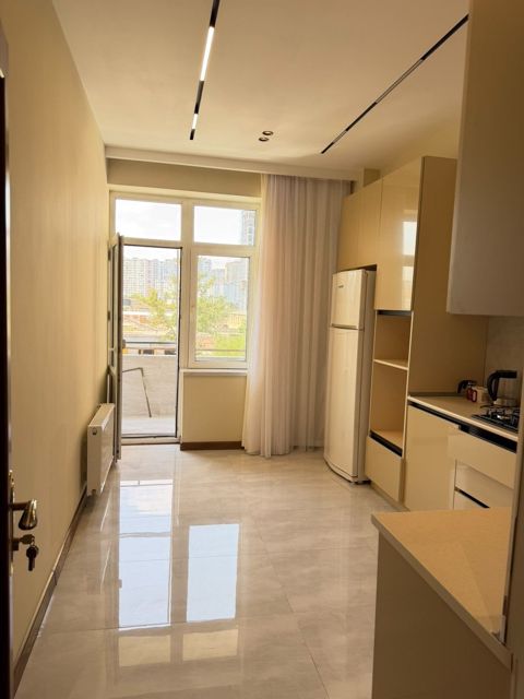 Satılır 3 otaqlı yeni tikili 120 m² — Bakı