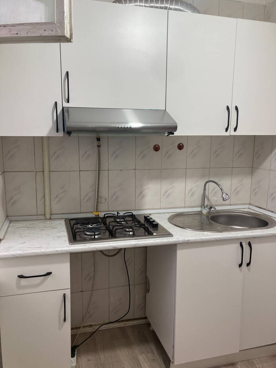 İcarəyə verilir 2 otaqlı köhnə tikili 45 m² — Mənzil, Bakı (12)