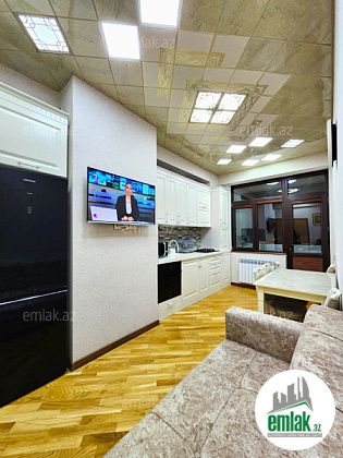 Satılır 2 otaqlı 81 m² yeni tikili Yasamal r — Mənzil (9)