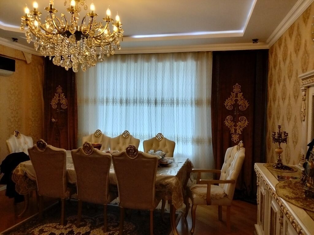 Qonaq otağı üçün, İşlənmiş, 8 stul — Masalar və stullar, Bakı (4)