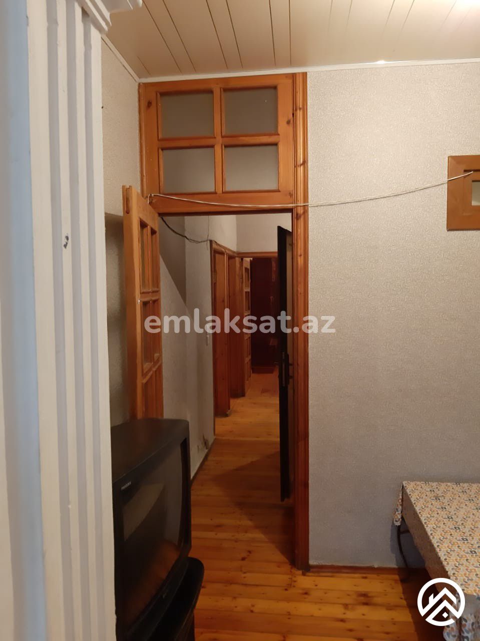 Satılır 3 otaq köhnə tikili 72 m², Avtovağzal metrosu — Mənzil, Bakı (2)