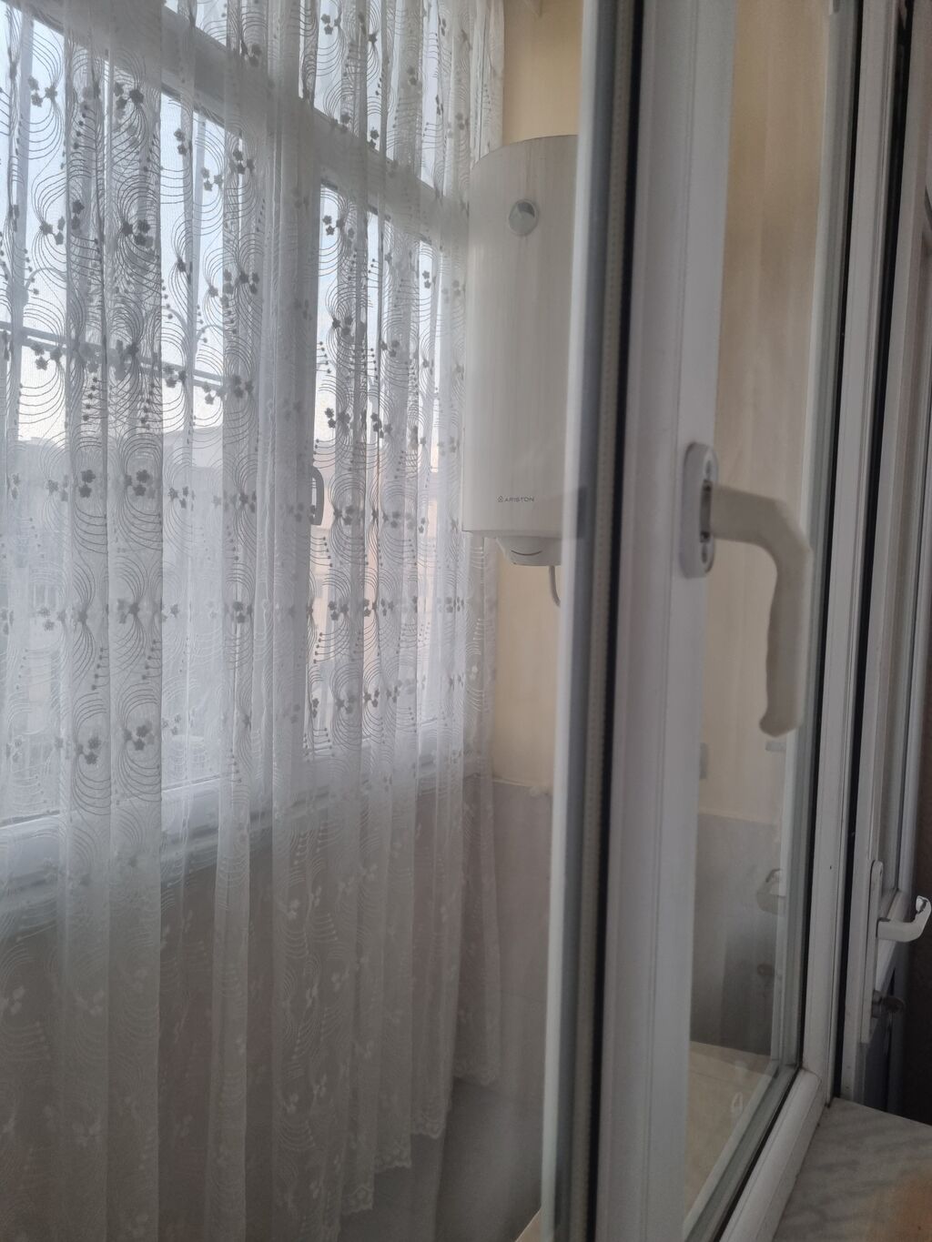Kirayə verilir Bakı şəhəri, 9-cu mikrorayon, Mir Cəlal 63A ünvanında — Mənzil, Bakı (8)