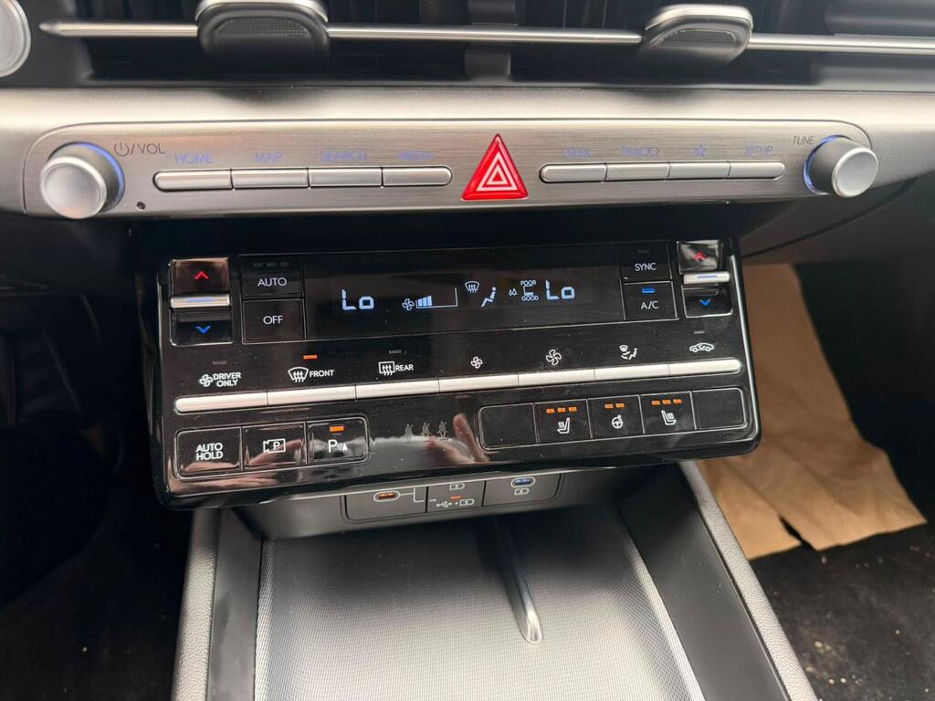 Hyundai Grandeur, 1.6 L, 1.49 kWh, 2023 il, 47 400 km 10-YX-771 — Avtomobillər, Bakı (9)