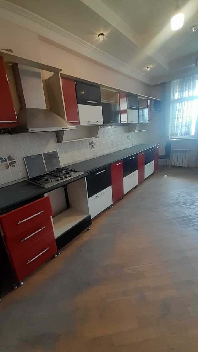 Satılır 3 otaqlı yeni tikili 135 m² — Mənzil, Bakı (2)