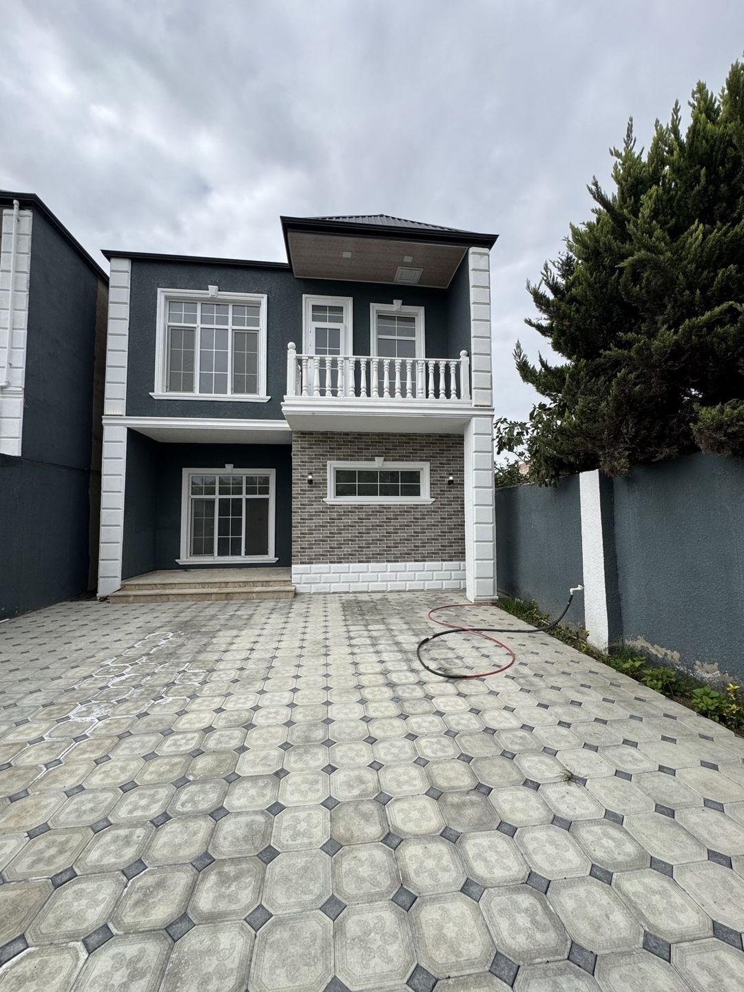 Satılır 4 otaqlı həyət evi/bağ evi 140 m² — Ev, villa, Bakı (2)
