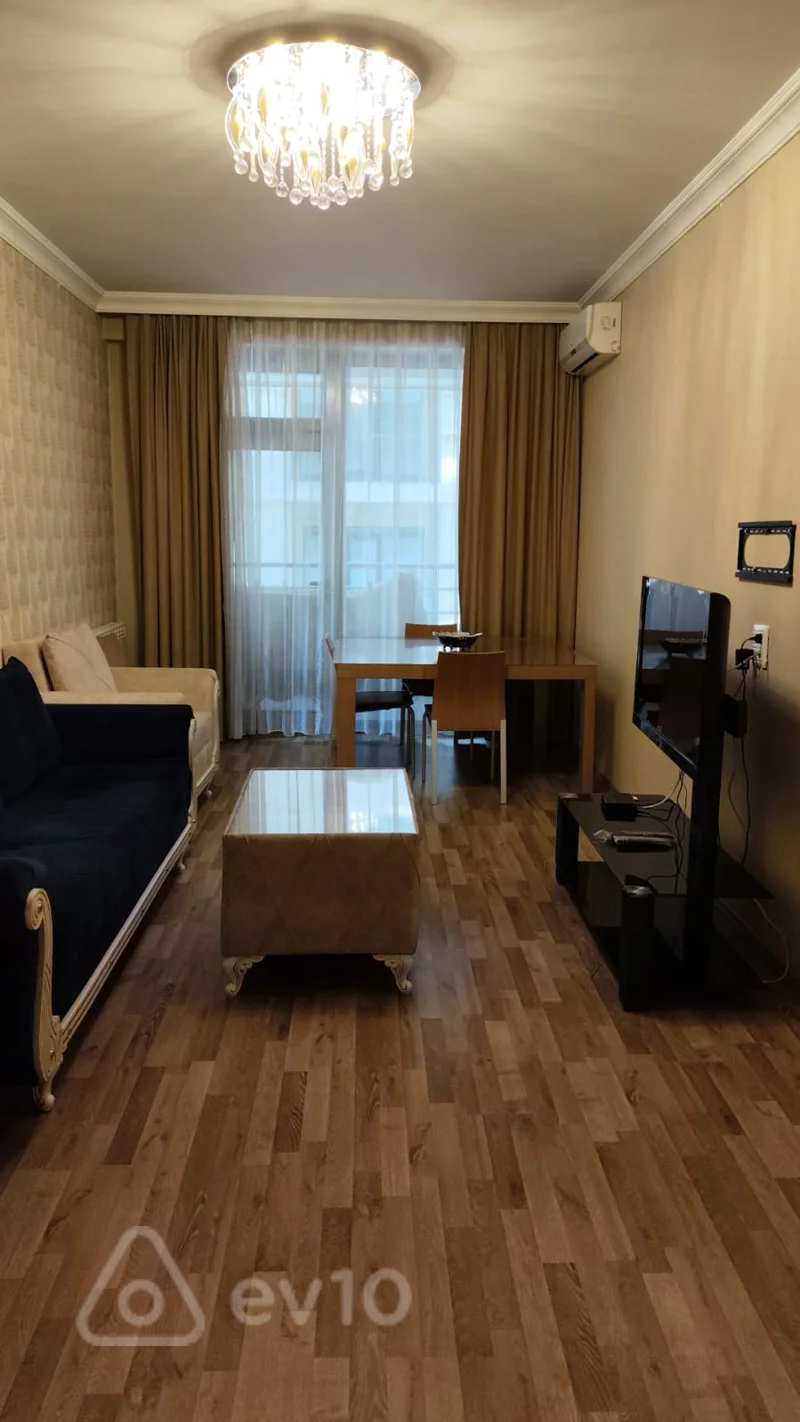 2 otaqlı mənzil, 110 m², tarqovu — kirayə — Bakı