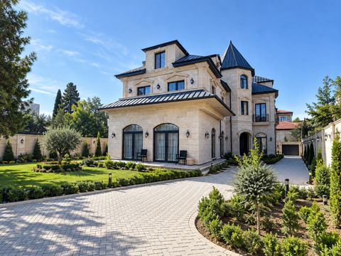 Satılır 8 otaqlı həyət evi/bağ evi 450 m² — Bakı