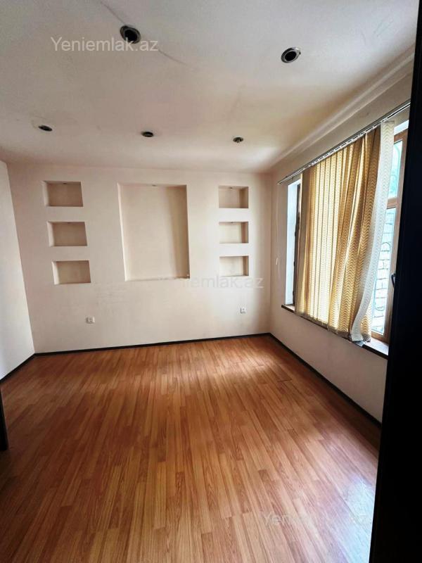 Satılır 3 otaqlı Bina evi menzil (Köhnə tikili), 80 m², Yasamal rayonu — Mənzil, Bakı (3)