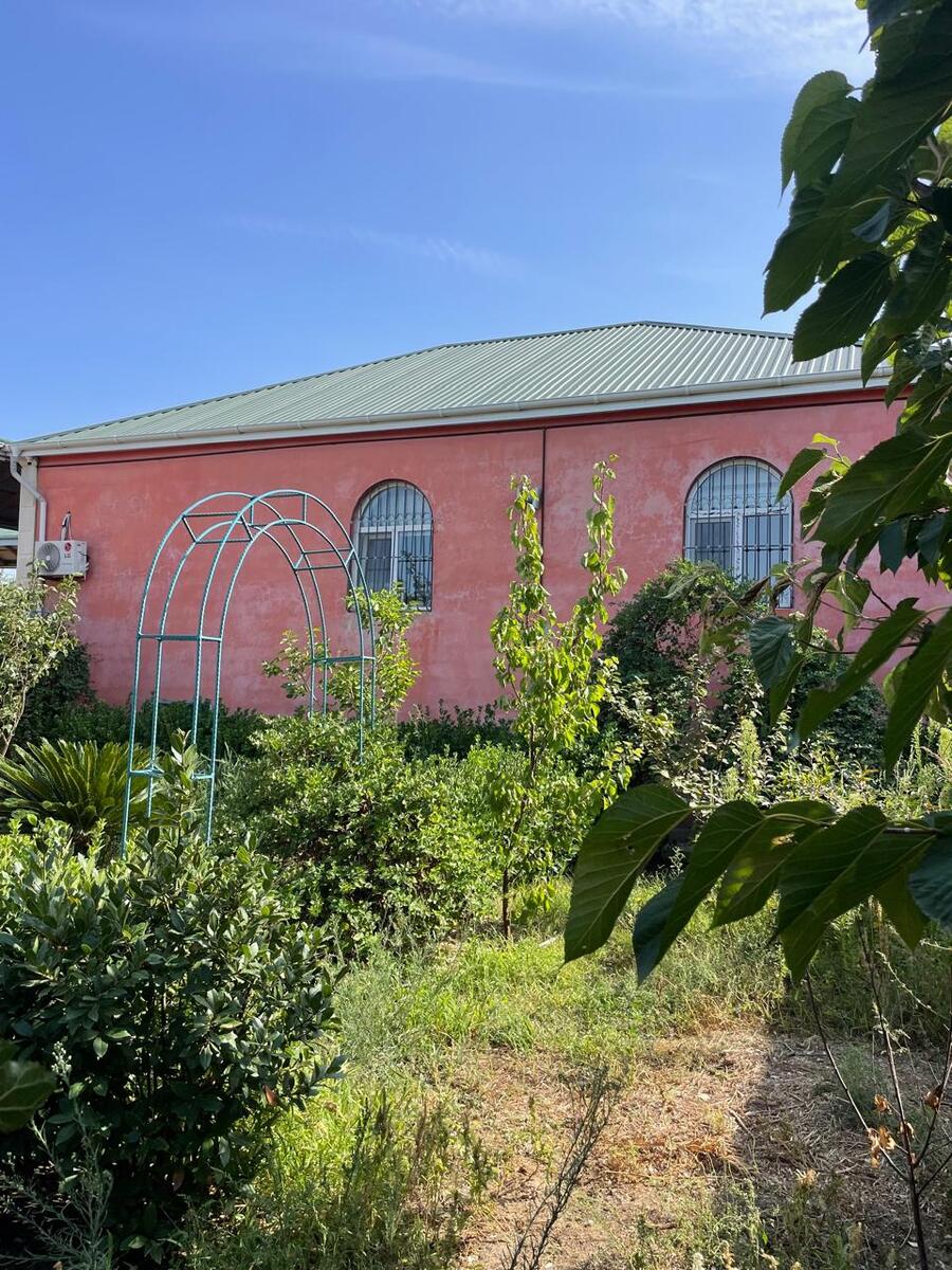 Satılır 4 otaqlı həyət evi/bağ evi 130 m² — Ev, villa, Bakı (2)