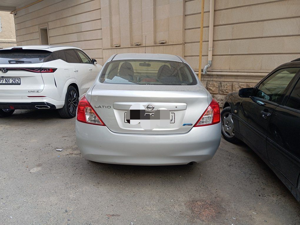 Nissan Latio, 1.2 L, 2013 il, 112 000 km 99-GM-604 — Avtomobillər, Bakı (5)