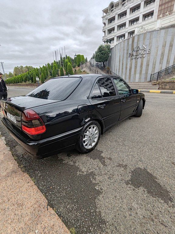 Mercedes C 180, 1.8 L, 2000 il, 303 000 km 99-DE-028 — Avtomobillər, Tovuz (12)