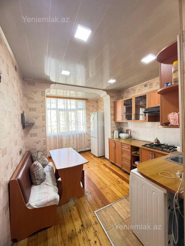 Satılır 4 otaqlı Bina evi menzil (Köhnə tikili), 90 m², 9-cu mikrorayon — Mənzil, Sumqayıt (12)