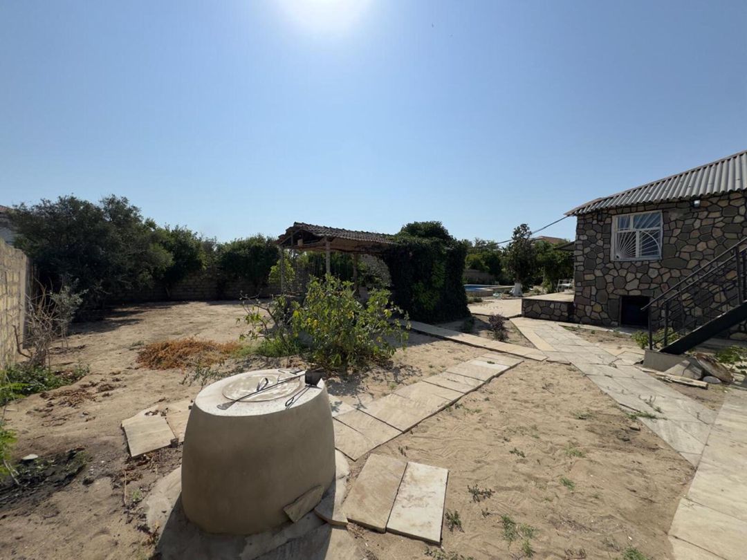 Satılır 5 otaqlı həyət evi/bağ evi 250 m² — Ev, villa, Bakı (11)