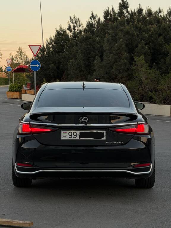 Lexus ES 300h, 2.5 L, 1.3 kWh, 2023 il, 180 247 km — Avtomobillər, Bakı (12)