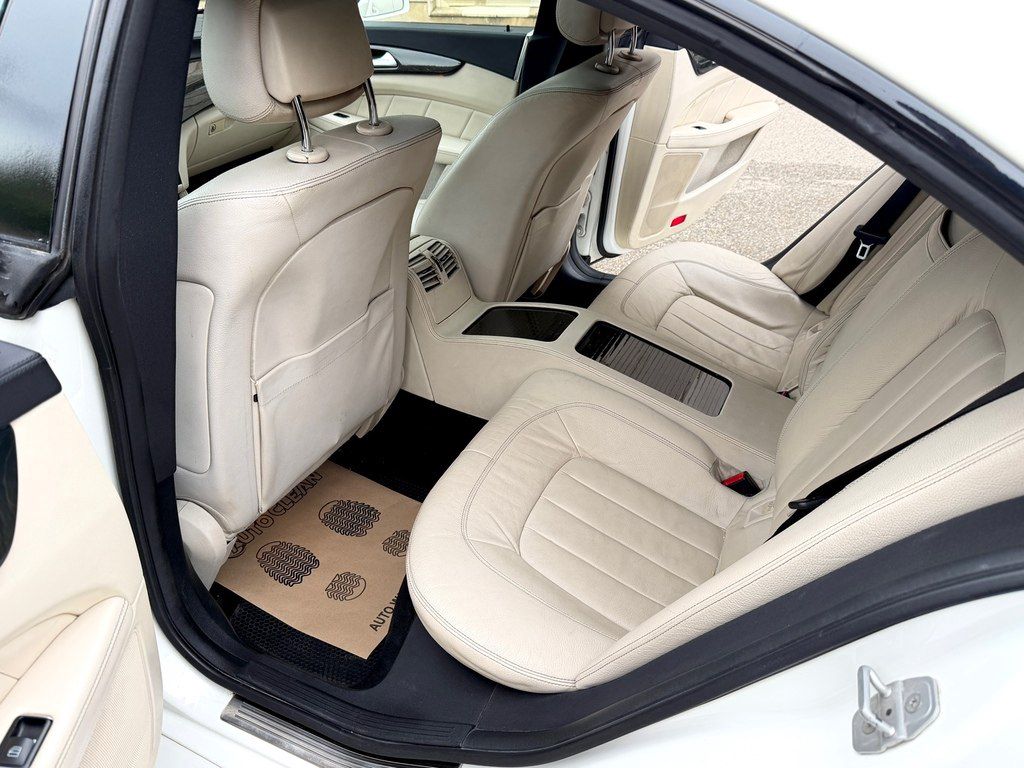 Mercedes CLS 350, 3.5 L, 2013 il, 299 000 km — Avtomobillər, Gəncə (12)
