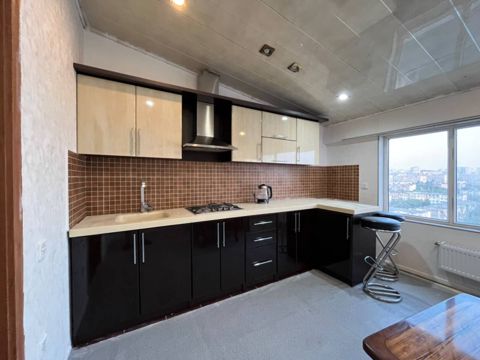Satılır 4 otaqlı yeni tikili 140 m² — Bakı