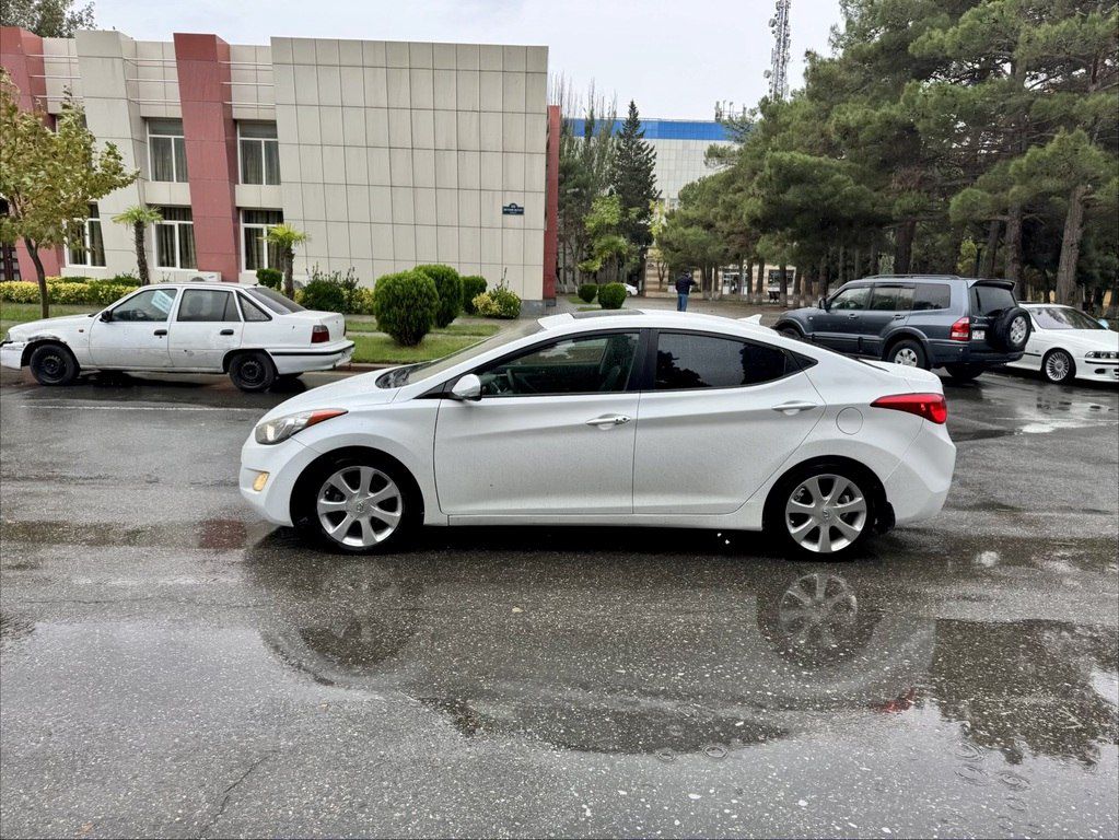 Hyundai Elantra, 1.8 L, 2012 il, 109 000 km — Avtomobillər, Sumqayıt (8)