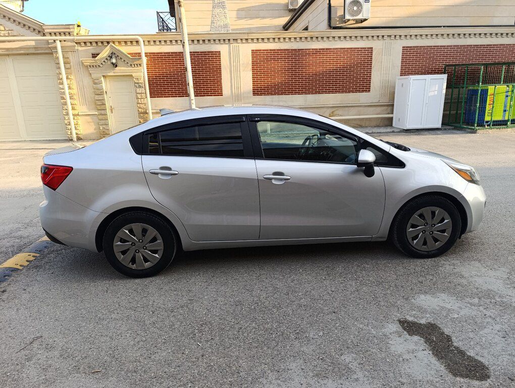 Kia Rio, 1.6 L, 2013 il, 263 128 km 99-ZN-430 — Avtomobillər, Bakı (5)