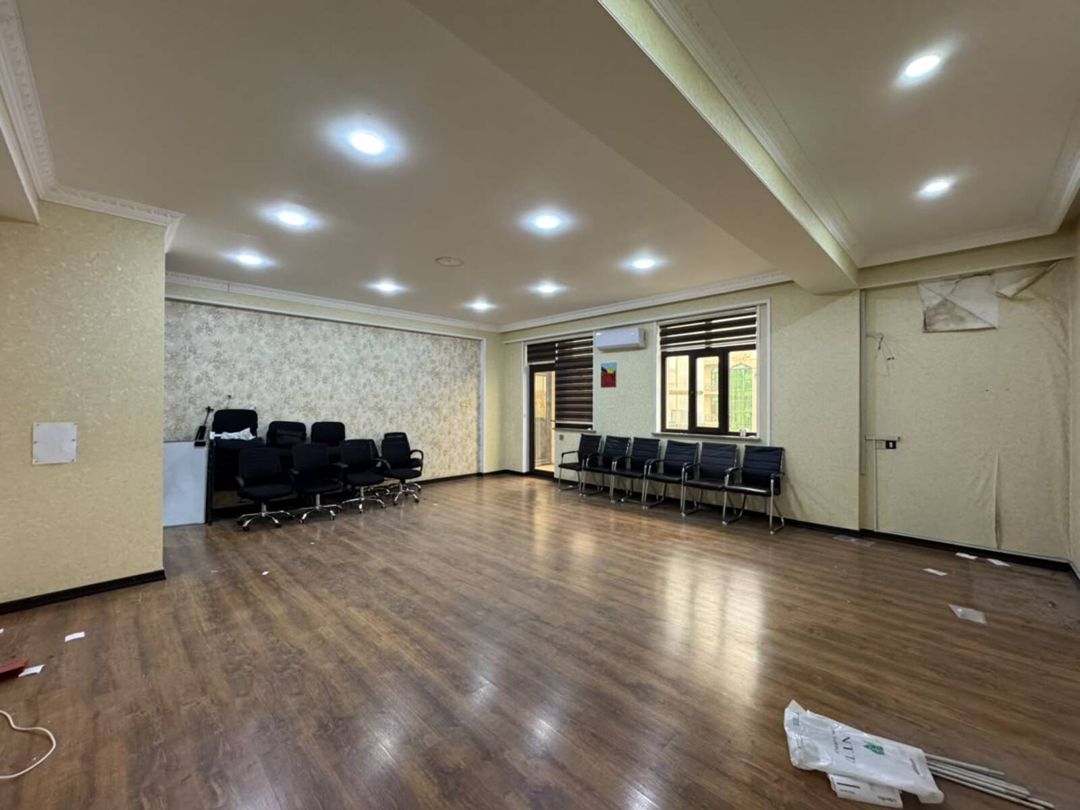 İcarəyə verilir 5 otaqlı ofis 215 m² — Ofis, Bakı (2)