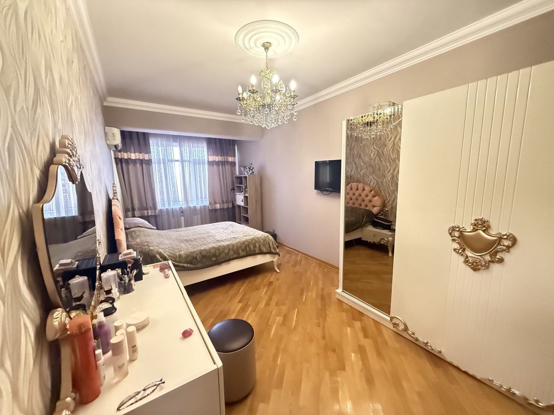 Satılır 3 otaqlı yeni tikili 130 m² — Mənzil, Bakı (9)