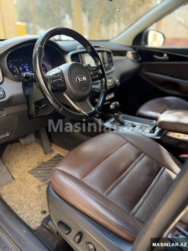 Kia Sorento, 2017 il 77-BL-317 — Minik avtomobili icarəsi, Bakı (6)