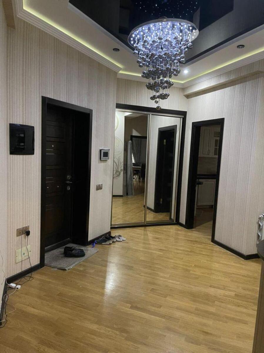 İcarəyə verilir 4 otaqlı yeni tikili 166 m² — Mənzil, Bakı (10)
