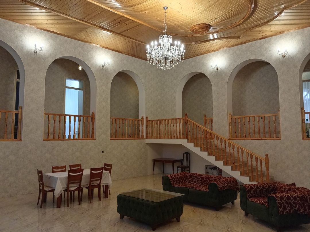 Satılır 4 otaqlı həyət evi/bağ evi 286 m² — Ev, villa, Gəncə (2)