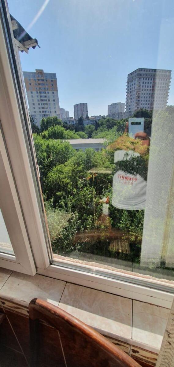 Satılır 2 otaqlı köhnə tikili 45 m² — Mənzil, Bakı (12)