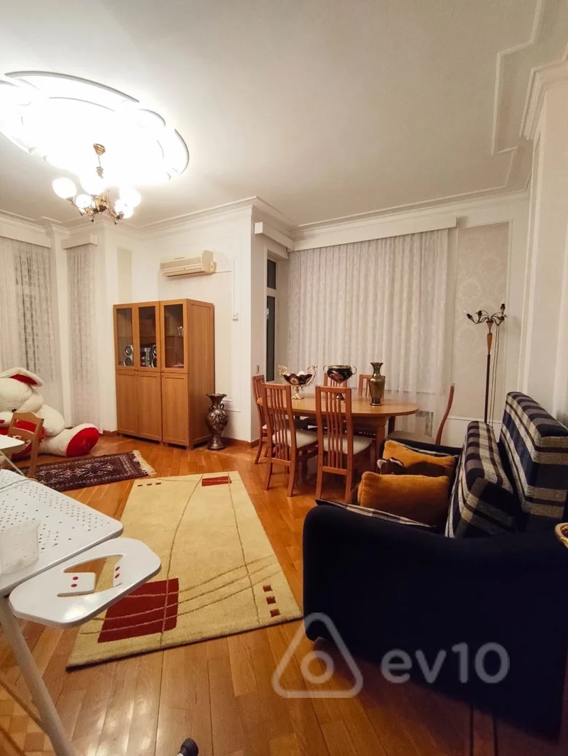 4 otaqlı mənzil, 200 m², Rəşid Behbudov küçəsi — kirayə — Mənzil, Bakı (2)