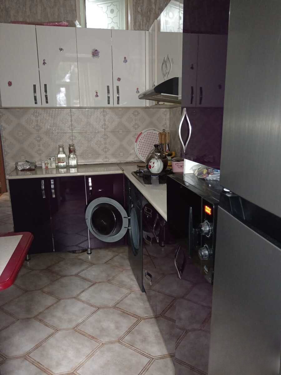 Satılır 4 otaqlı köhnə tikili 95 m² — Mənzil, Bakı (10)