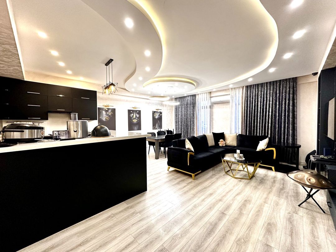 Satılır 2 otaqlı yeni tikili 130 m² — Mənzil, Bakı (2)