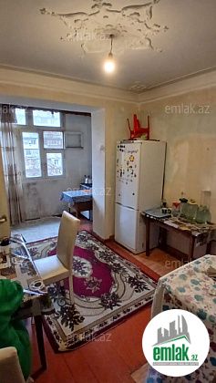 Satılır 3 otaqlı 80 m² köhnə tikili Əhmədli m — Mənzil