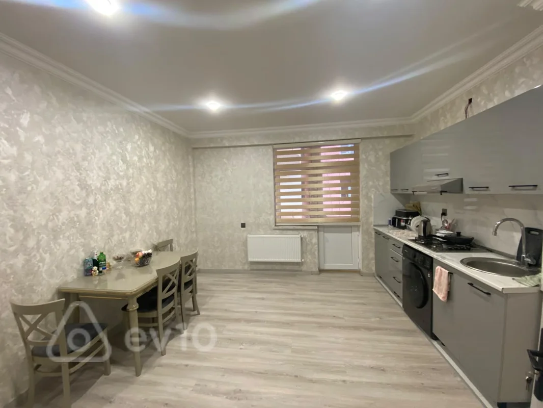 2 otaqlı mənzil, 92 m², Əsəd Əhmədov küçəsi — Mənzil, Bakı (7)