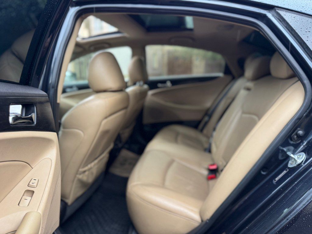 Hyundai Sonata, 2.0 L, 2013 il, 176 400 km 10-YE-535 — Avtomobillər, Bakı (12)