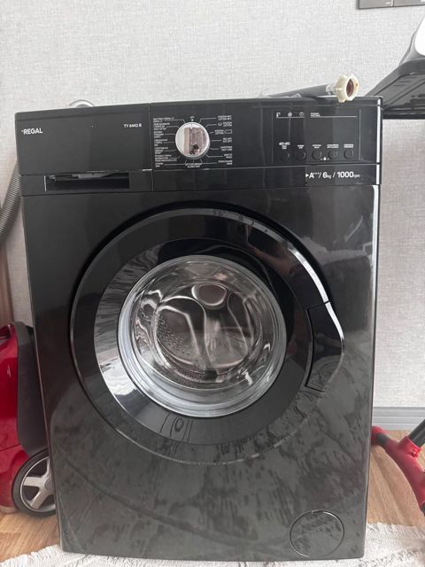 Paltaryuyan Regal satılır 200 azn(6kq) ustada — Bakı