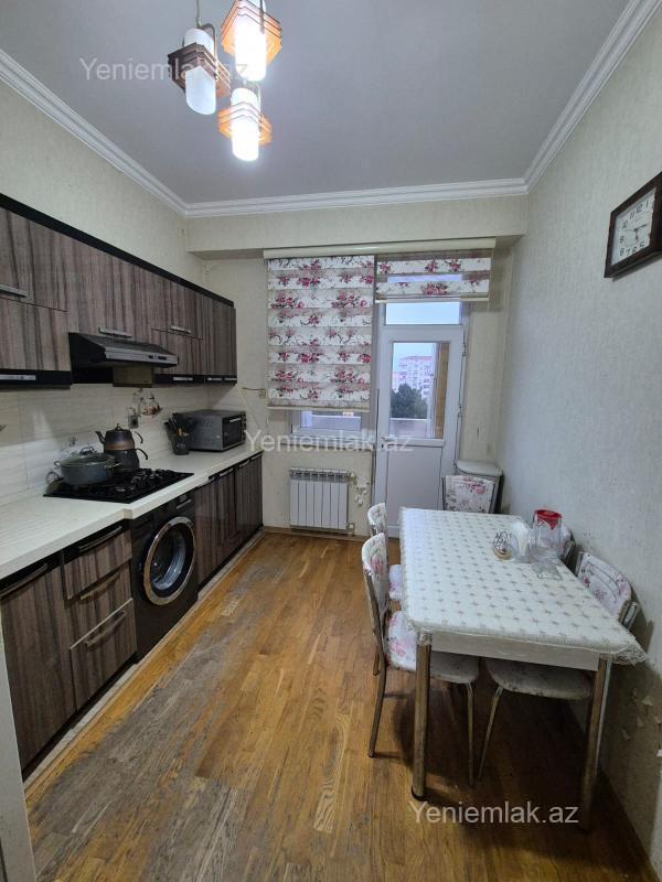 Satılır 3 otaqlı Bina evi menzil (Yeni tikili), 72 m², 10-cu mikrorayon — Mənzil, Sumqayıt (11)